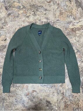 GAP Women's Dark Green Ribbed Button-Up Cardigan